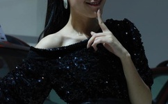 女人自熨全过程视频